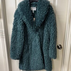 BCBG generation coat